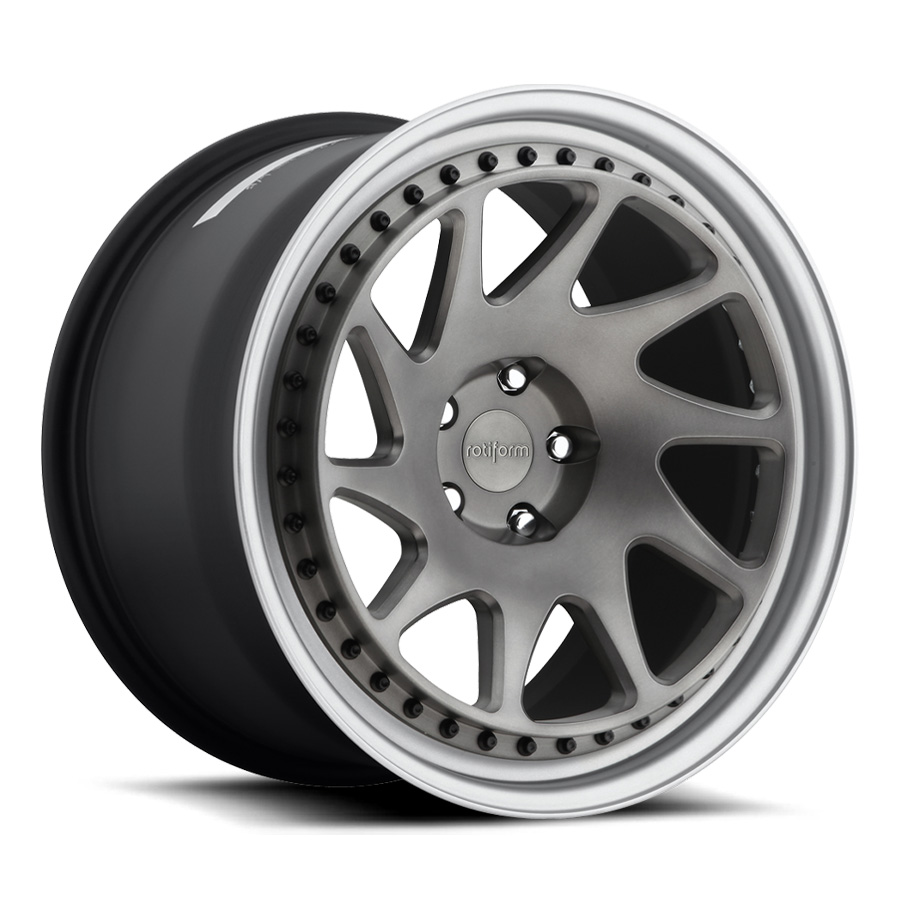 Кастомные диски Rotiform OZT