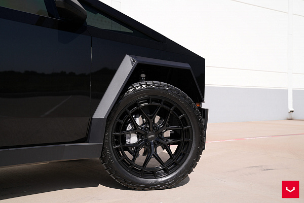Фото дисков Vossen HFX-1 (6-Lug) Черный глянец на Tesla Cybertruck