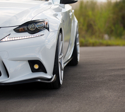 Фото дисков Vossen VFS-10 на Lexus IS II