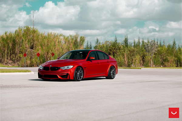Фото дисков Vossen VFS-4 Глянцевый графит на BMW 3/M3 (F3x/F80)