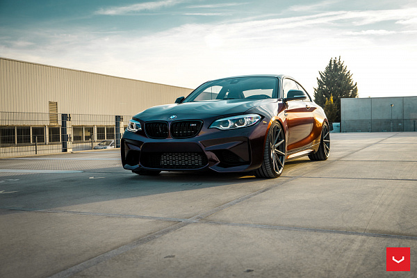 Фото дисков Vossen VFS-10 Глянцевый графит на BMW 2/M2 (F22/F87)