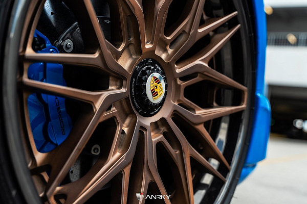 Фото дисков Anrky S3-X1 Сатиновая бронза на Porsche 911 VIII
