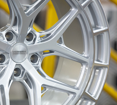 Vossen HFX-1 (5-Lug)