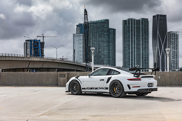 Фото дисков HRE 300 Черный сатин на Porsche 911 VII