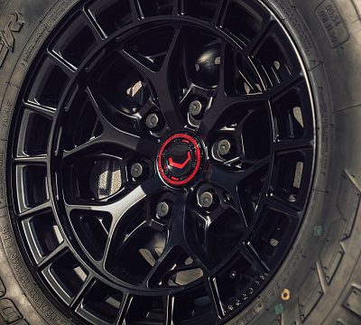 Фото дисков Vossen HFX-1 (6-Lug) на GMC Sierra IV