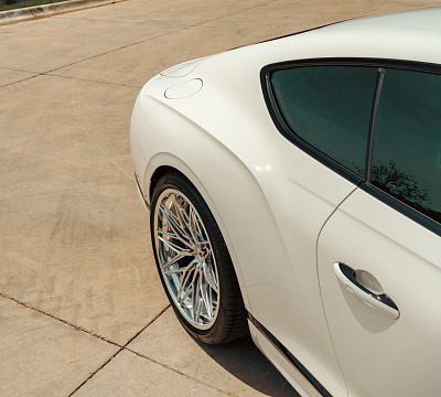 Фото дисков Vossen VPS-4 (3-Piece) на Bentley Continental GT III