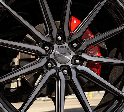 Фото дисков Vossen HF6-1 на Chevrolet Suburban XII