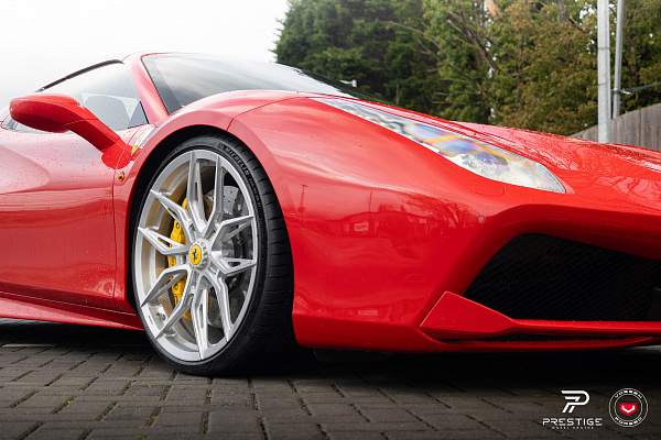 Фото дисков NOVITEC NF11 Глянцевый лак на Ferrari 488