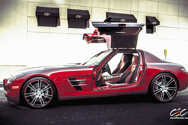 Фото дисков CEC C883 Сатиновый лак на Mercedes-Benz SLS AMG