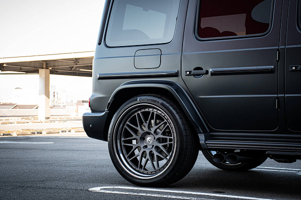 Фото дисков HRE 300 Сатиновый тонированный лак на Mercedes-Benz G-Class III