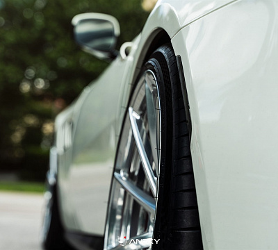 Фото дисков Anrky AN28 на Ferrari GTC4Lusso