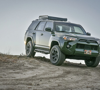 Фото дисков Black Rhino WANAKA на Toyota 4Runner V