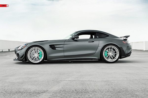 Фото дисков Anrky AN24 Полированный лак на Mercedes-Benz AMG GT I