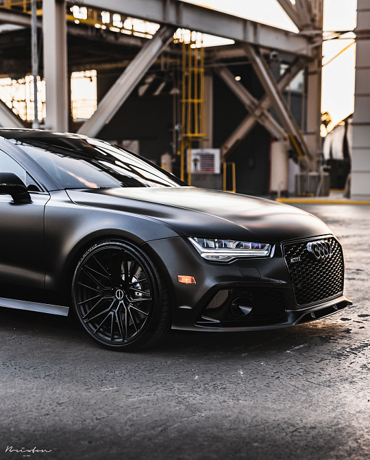 Фото дисков VL4 Черный сатин на Audi A/RS 7 (4G)