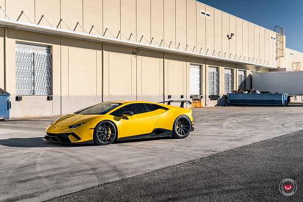 Фото дисков Vossen M-X2 Черный сатин на Lamborghini Huracan