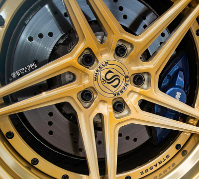 Фото дисков Strasse Wheels SV2T Deep Concave FS на BMW 4/M4 (F32/F82)
