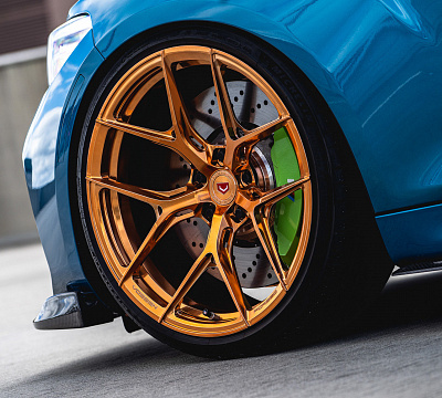 Фото дисков Vossen S21-01 на BMW 2/M2 (F22/F87)