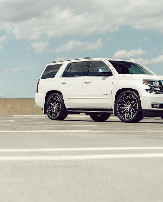 Фото дисков HF6-3 Алмазная проточка на Chevrolet Tahoe IV