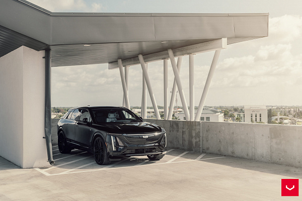 Фото дисков Vossen HF6-5 Черный сатин на Cadillac Lyriq