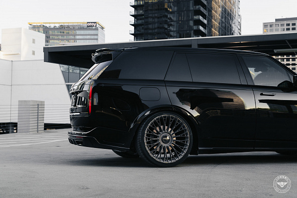 Фото дисков Vossen UV-6 Сатиновый графит на Land Rover Range Rover V