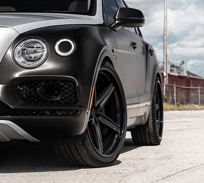 Фото дисков Anrky AN35 на Bentley Bentayga