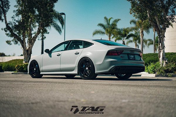 Фото дисков HRE P107 Черный глянец на Audi A/RS 7 (4G)