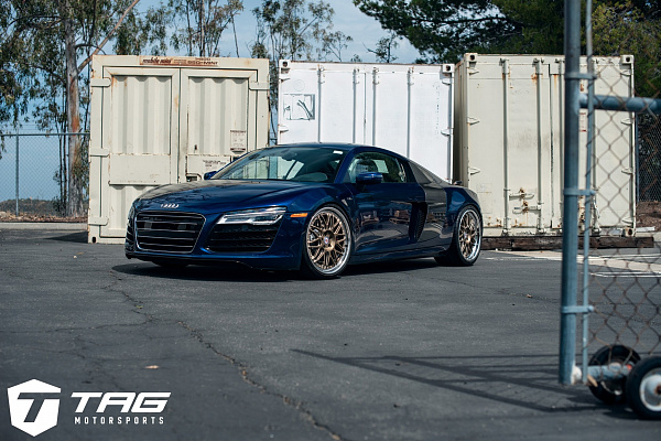 Фото дисков HRE C100 Глянцевое темное золото на Audi R8 (Typ 42)