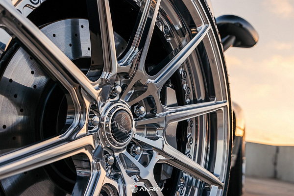Фото дисков Anrky RS4.2 Полированный лак на Ford GT I