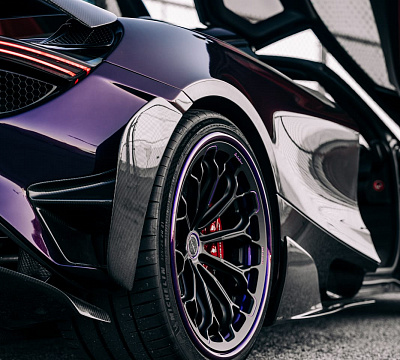 Фото дисков Brixton Forged CM6-RS на McLaren 720S