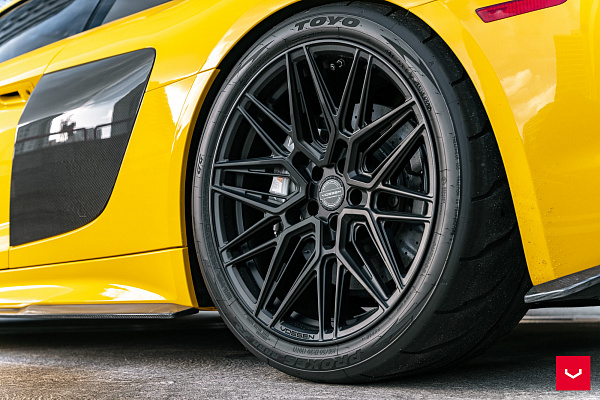 Фото дисков Vossen HF-7 Черный сатин на Audi R8 (4S)