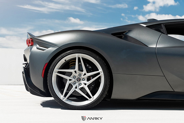 Фото дисков Anrky S1-X3 Глянцевый лак на Ferrari SF90