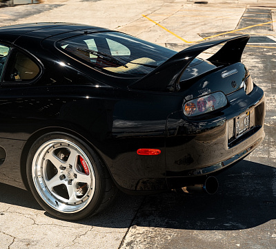 Фото дисков Strasse Wheels S5 Track на Toyota Supra A80