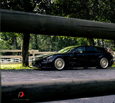 Фото дисков HRE 501 на Porsche Panamera III