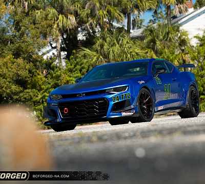 Фото дисков BC Forged RZ05 на Chevrolet Camaro VI