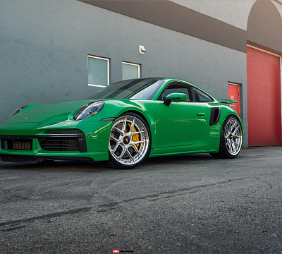 Фото дисков HRE S101SC на Porsche 911 VIII