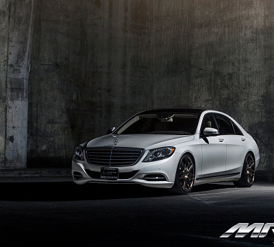 Фото дисков MRR FS01 на Mercedes-Benz S-Class (W222, C217)