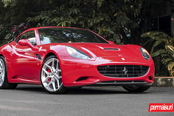 Фото дисков Vossen EVO-4R Глянцевый лак на Ferrari California