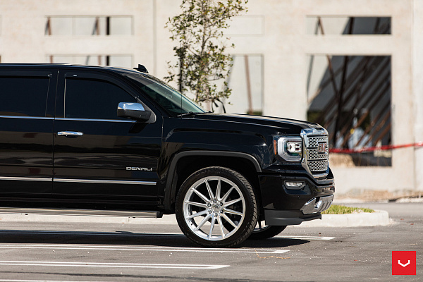 Фото дисков Vossen HF6-1 Серебро на GMC Sierra III