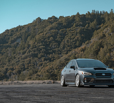 Фото дисков Motegi Racing MF412 SS5 на Subaru WRX VA