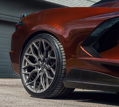 Фото дисков Vossen HF-2 на Chevrolet Corvette C8