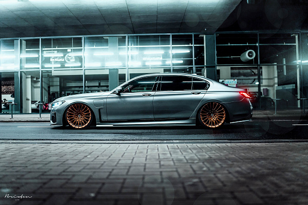 Фото дисков Brixton Forged HS1 Сатиновая медь на BMW 7 (G11/G12)