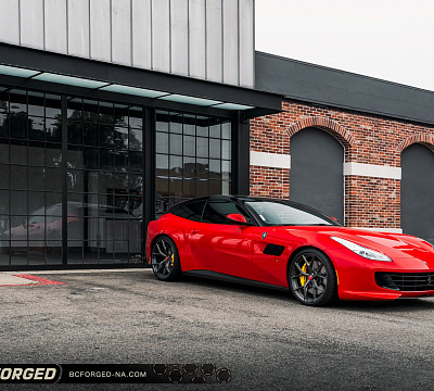 Фото дисков BC Forged KL01 на Ferrari GTC4Lusso