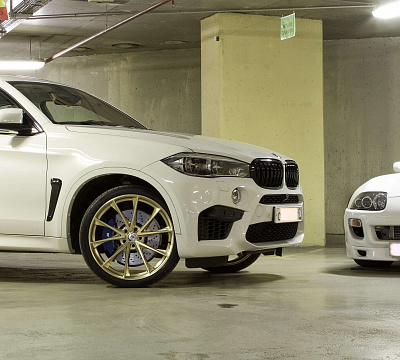 Фото дисков HRE P204 на BMW X6/X6 M (F16/F86)