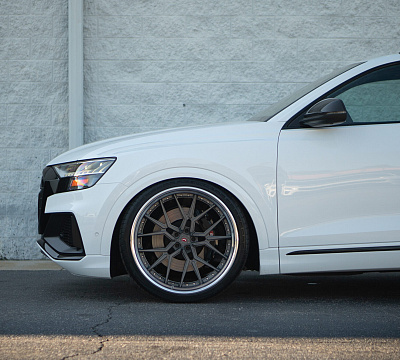 Фото дисков Vossen M-X3 (3-Piece) на Audi Q8