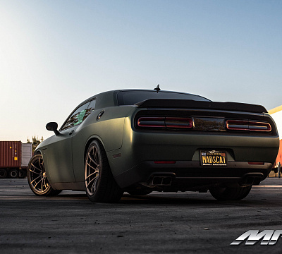 Фото дисков MRR M392 на Dodge Challenger III