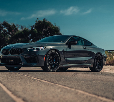 Фото дисков HRE P207 на BMW 8/M8