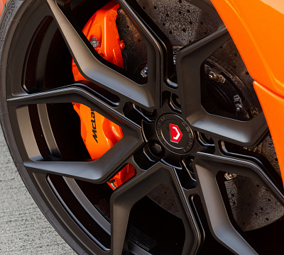 Фото дисков Vossen EVO-3 на McLaren 650S