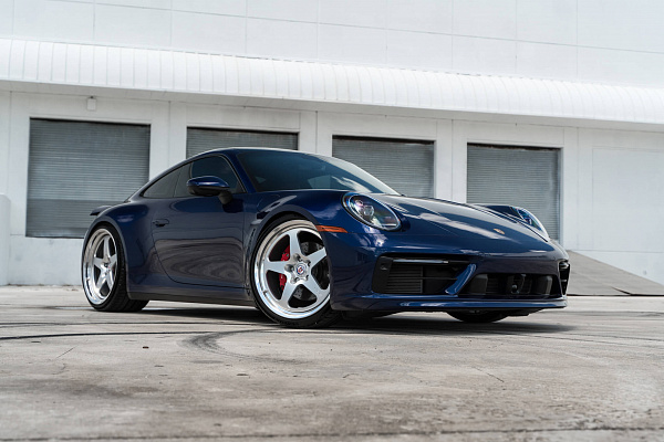Фото дисков HRE 527 Глянцевый лак на Porsche 911 VIII