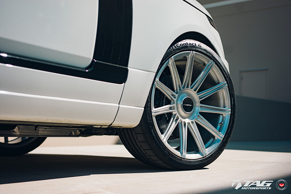 Фото дисков Vossen S17-12 Глянцевый лак на Land Rover Range Rover IV