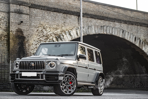 Фото дисков Kahn Type 57 RS Глянцевый лак на Mercedes-Benz G-Class III